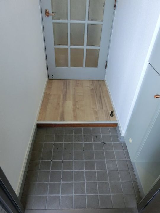 ロードリーR-3の玄関