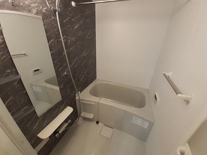 カーサグランデ SNの風呂