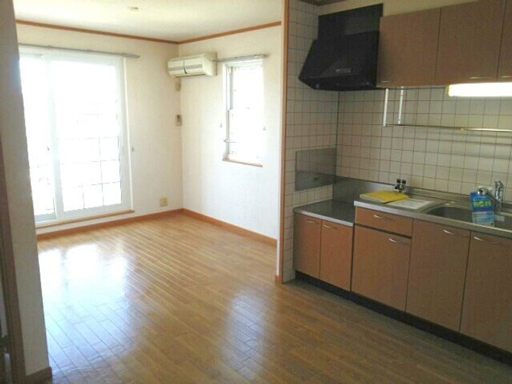 ボナ−ルハイツの居間