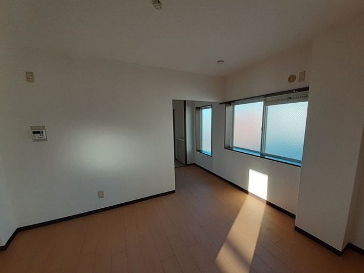 シャルマンのその他画像