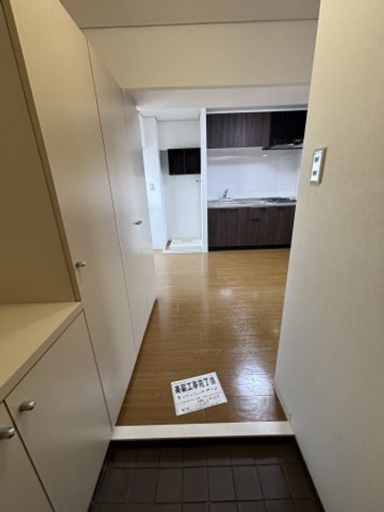 ドムス門真の玄関