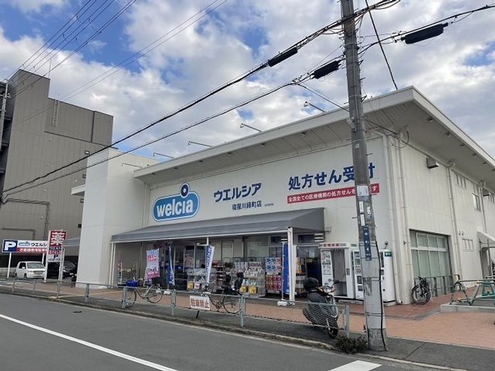 シャン・ド・フルールⅢ番館の周辺