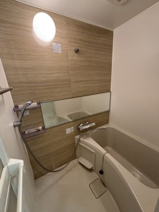 L-BASE藤田町302の風呂