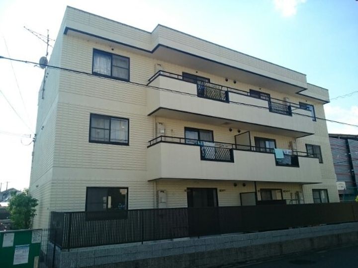 エバーグリーン守口の外観