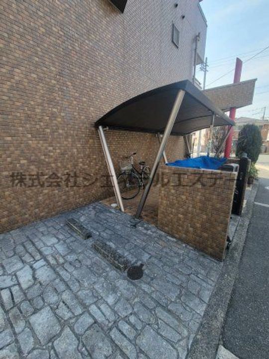 コル・レケンス301のその他画像