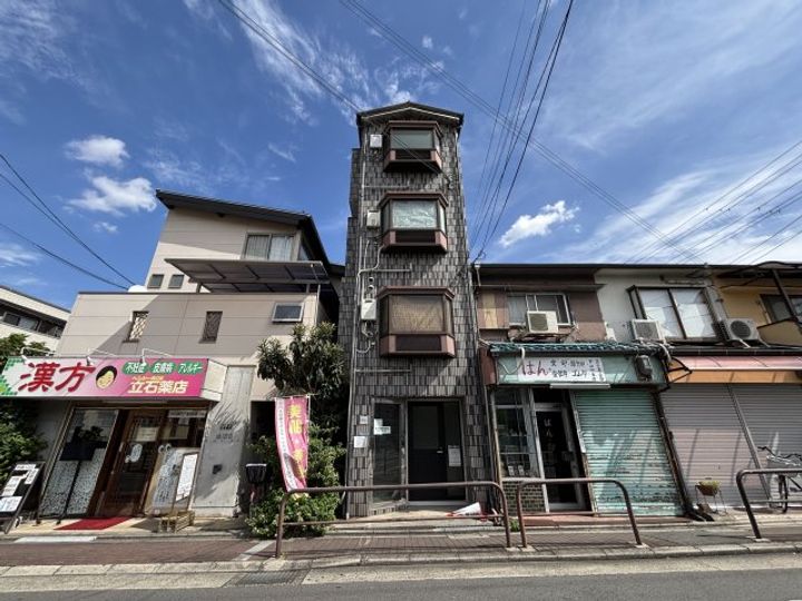 リラッサ大和田の外観