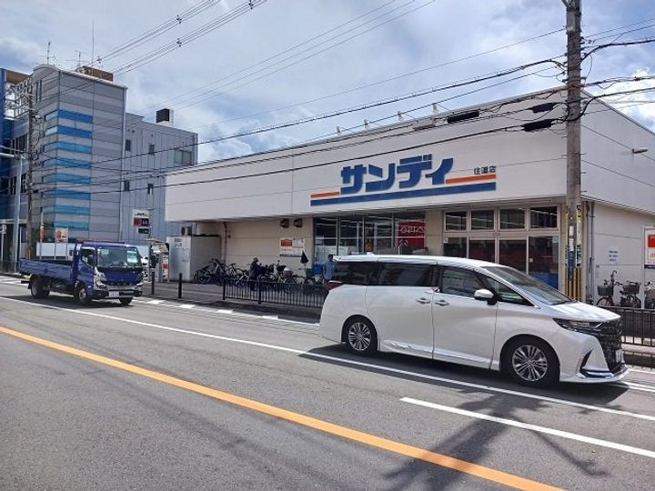 エトワールブリヤンの周辺