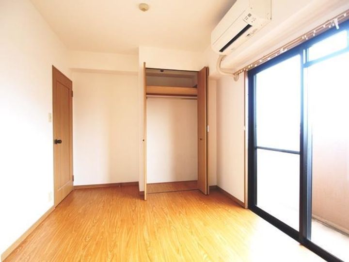 ベルデフラッツ守口SOUTHの寝室