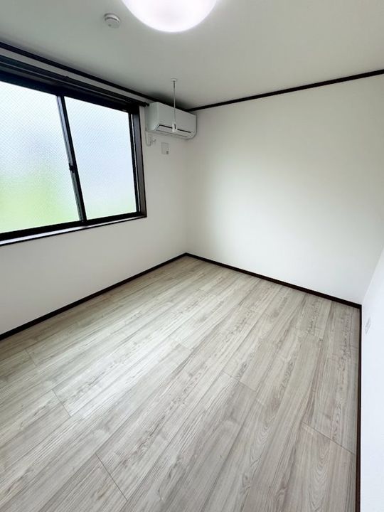 ヴィラ坂下町の寝室