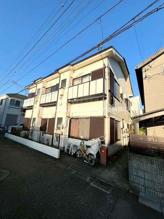 梅島ガーデンの外観