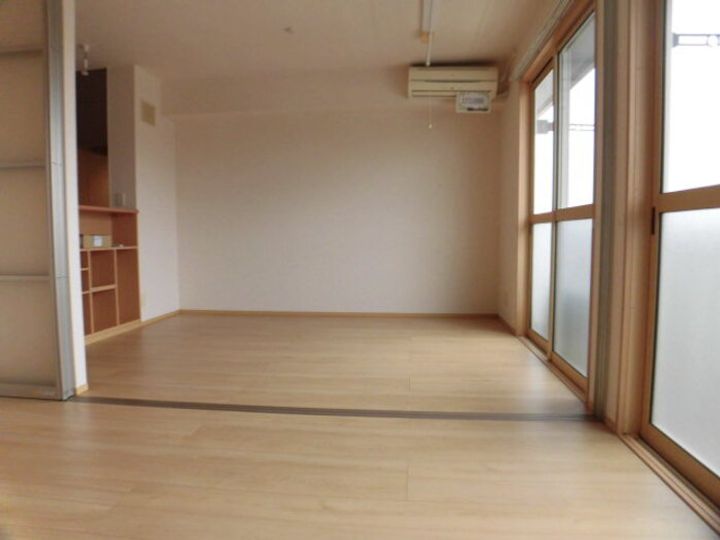 ルミエール三松 A棟の内装