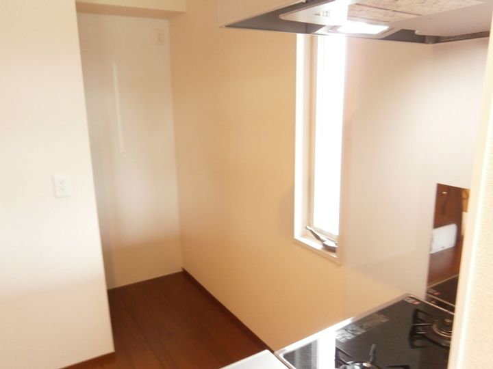 ベルヴュー B棟のキッチン