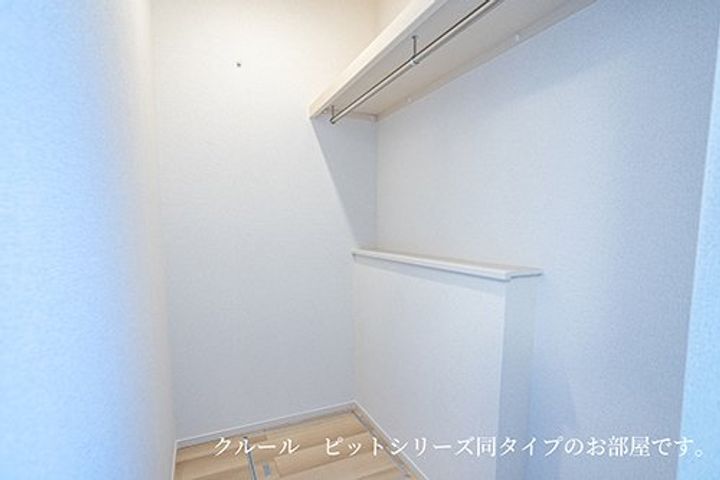 アステル・カロンのその他画像
