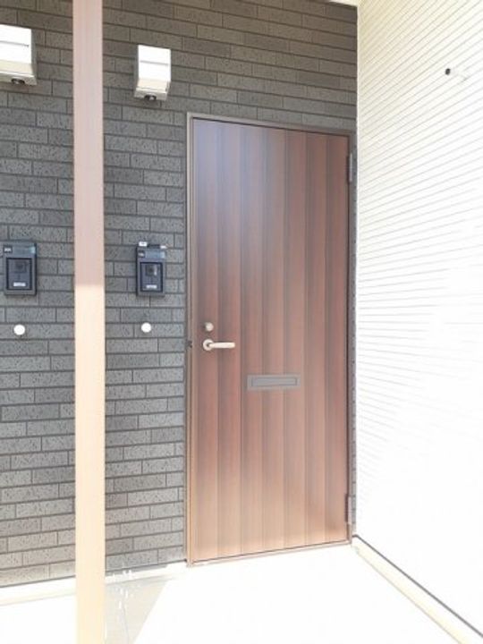 グランブルー高鍋 Aの玄関