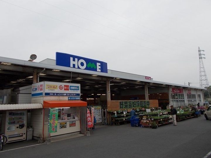 スカイフェリーチェの周辺