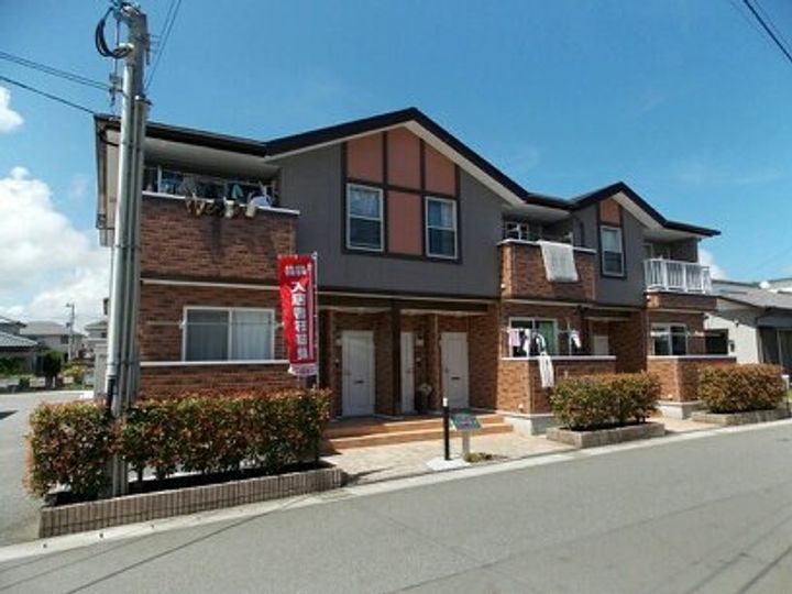 ラフレシール・友Aの外観