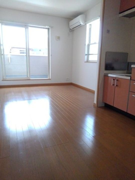 ラフレシール・友Aの居間