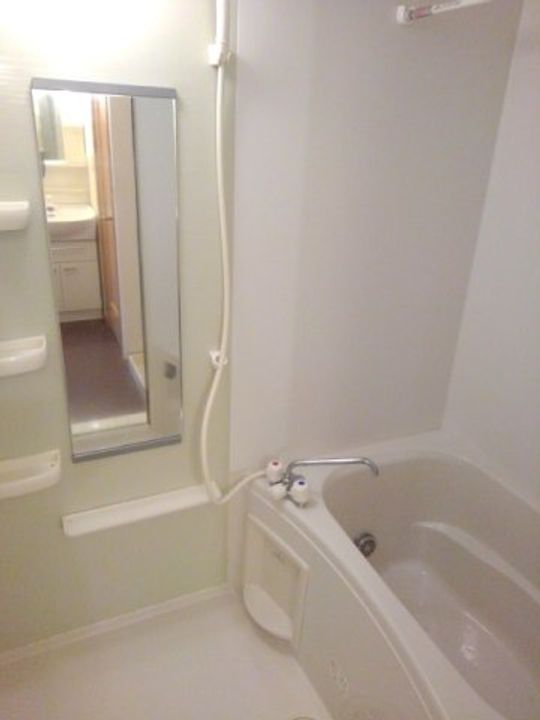 ラフレシール・友Aの風呂