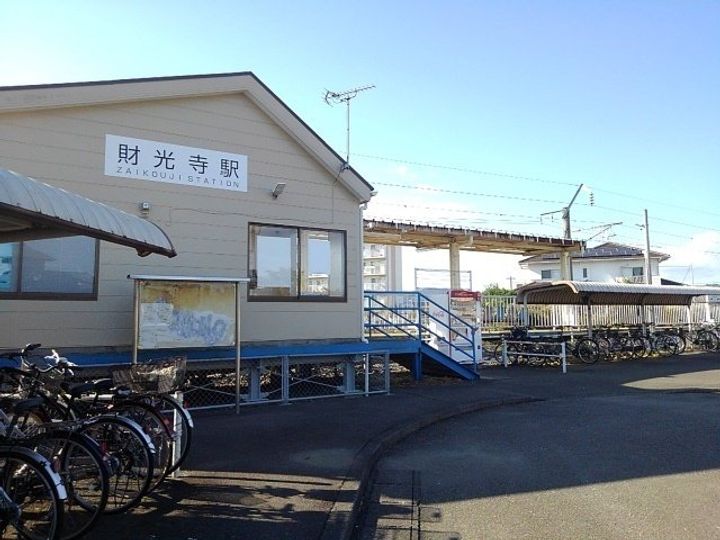 カーサ ソルマルの周辺