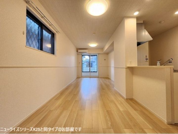アンソレイユ SHの居間