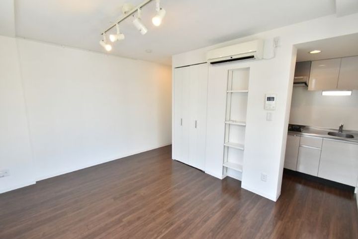 LUORE平安の内装