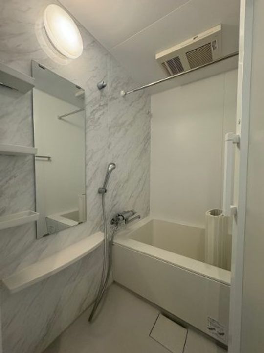 Comfort金山の風呂