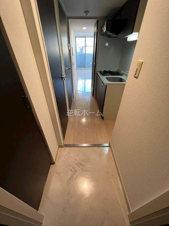 エステムコート名古屋栄デュアルレジェンドの玄関