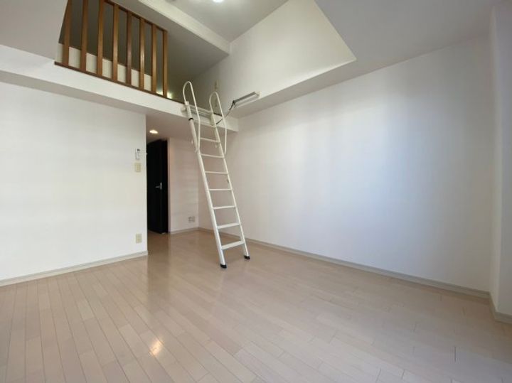 エステムコート名古屋栄デュアルレジェンドの居間