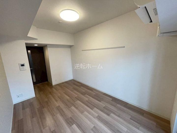 プレサンス広小路通パルスの居間