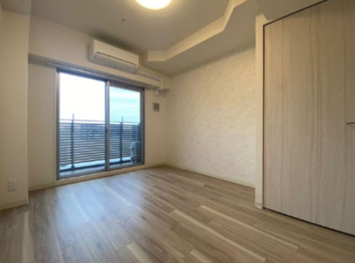 プレサンス広小路通今池の居間