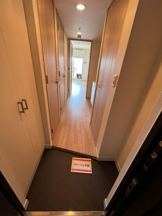 プレサンス THE 栄の玄関