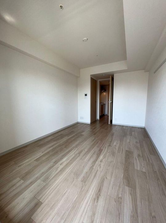 プレサンス THE 栄の居間