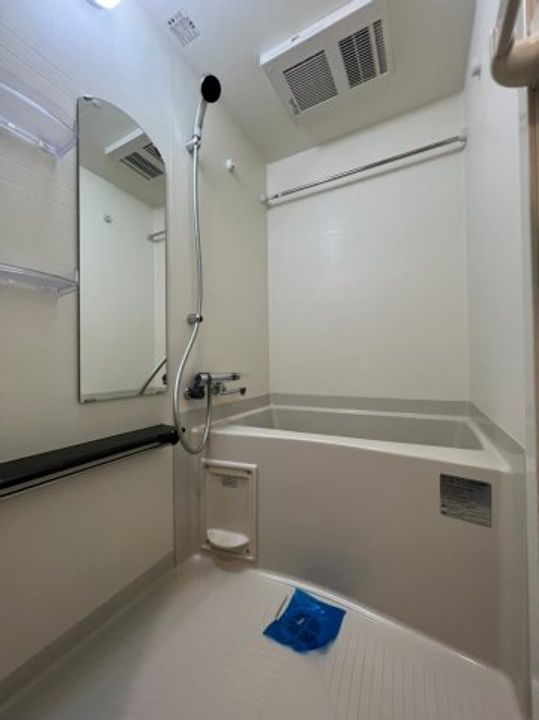 プレサンス久屋大通公園セラフィの風呂