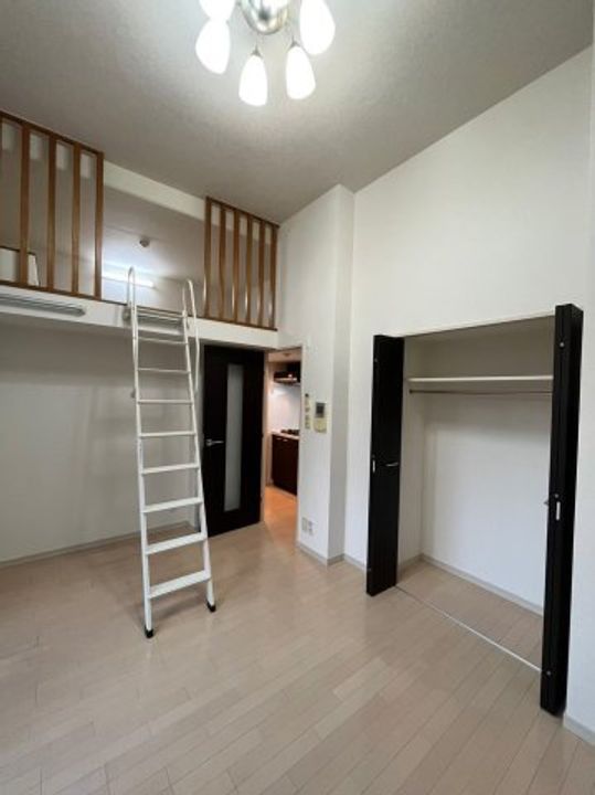 エステムコート名古屋栄デュアルレジェンドの居間