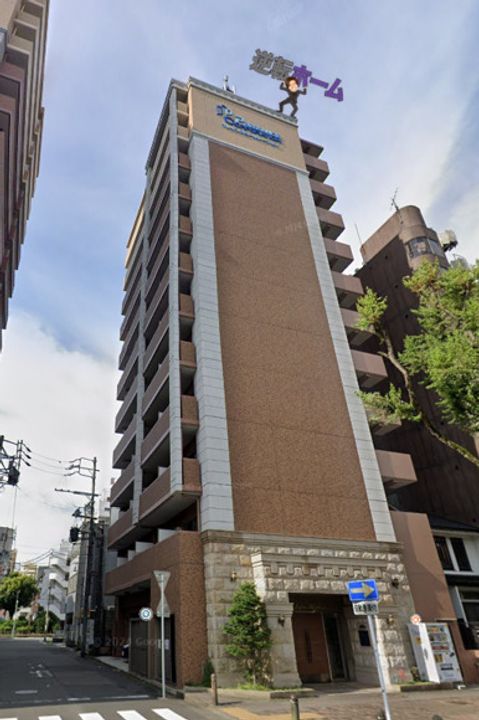 プレサンスSAKAE白川公園の外観