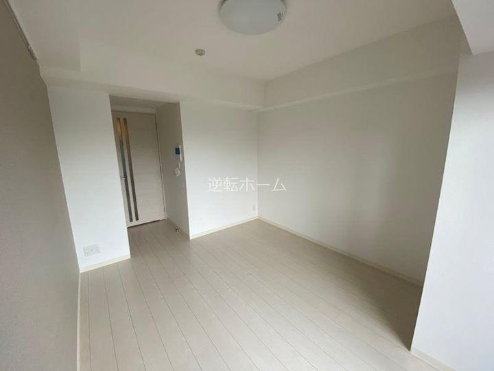 ブランシエスタ東別院の居間