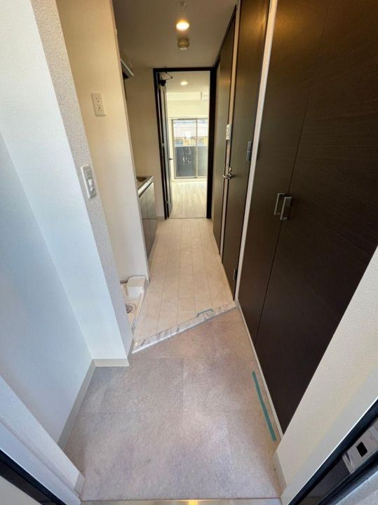 エステムコート名古屋金山サウスゲートの玄関