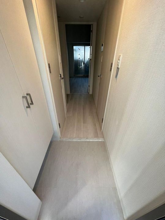 エスリード大須デュオの玄関