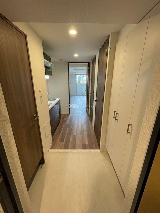 エスリード金山プルミエの玄関