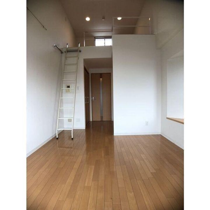 パルティール鶴舞の居間