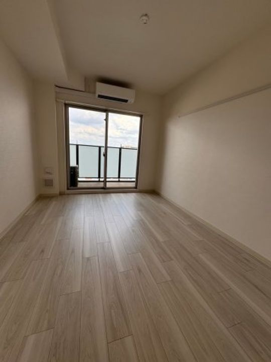 ファステート名古屋駅前ドリームの居間