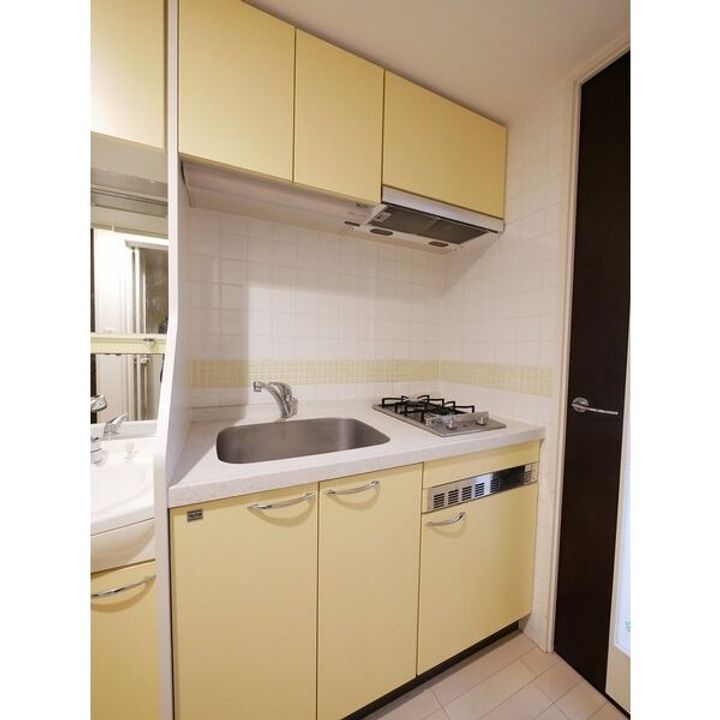 プレサンス大須観音駅前サクシードのキッチン