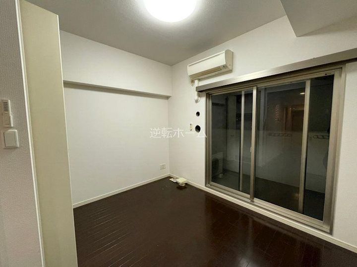 エスポアール泉の居間