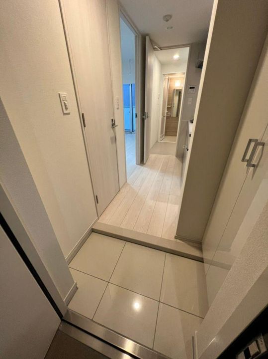 ディアレイシャス大須観音の玄関