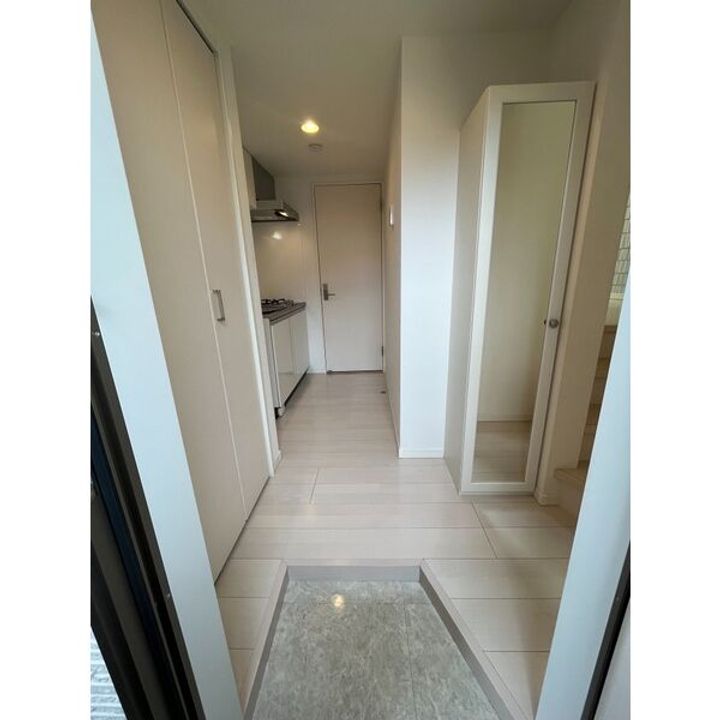 ヴィラ・トゥルヌソルの玄関