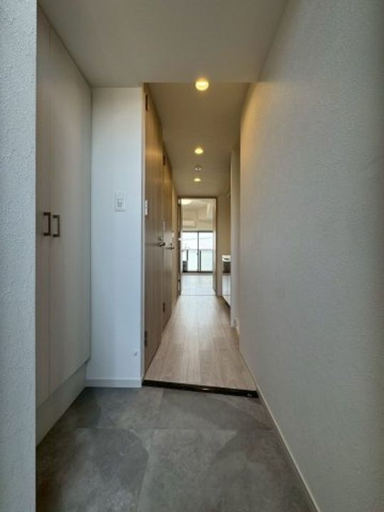 ディアレイシャス名古屋中村公園の玄関