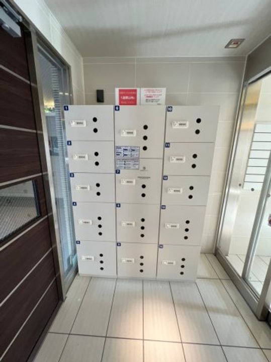 チェルトヴィータのその他画像