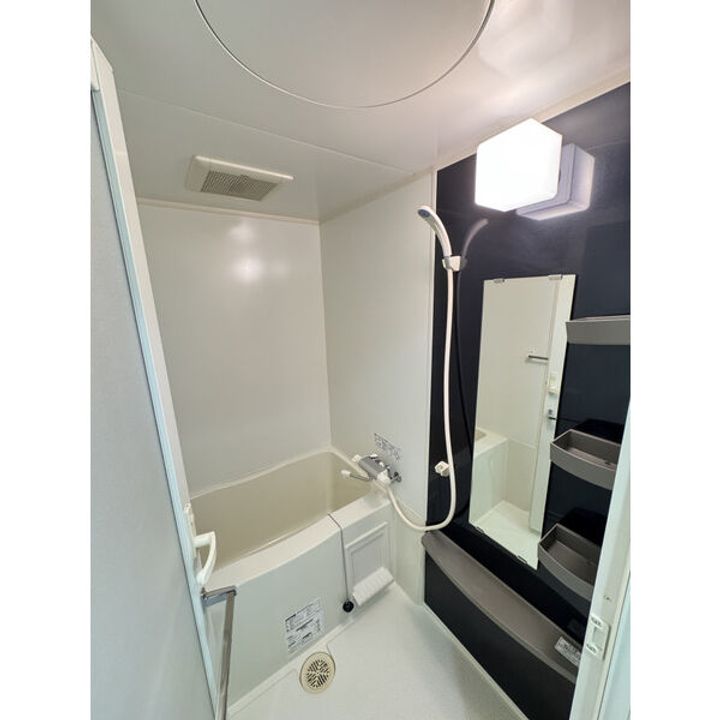 ソレイルコート桜本町の風呂