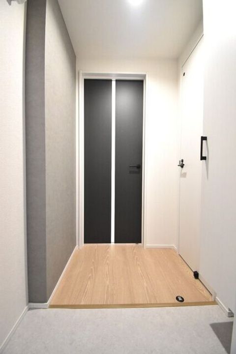 Cherim日比野Grace101の玄関