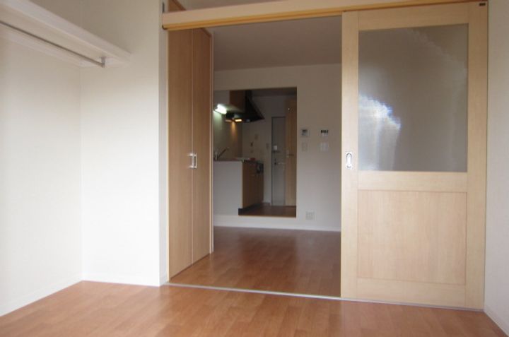 テラコッタの寝室